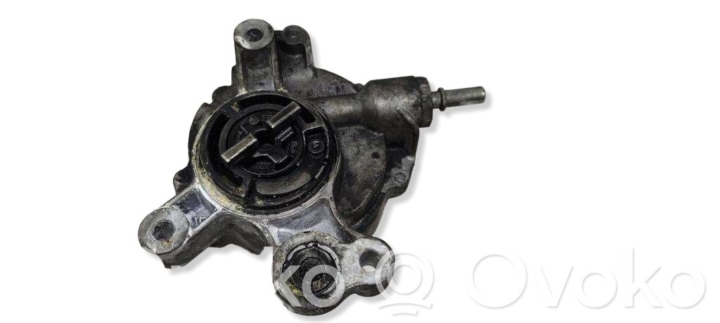 Volvo V50 Vacuum pump 
