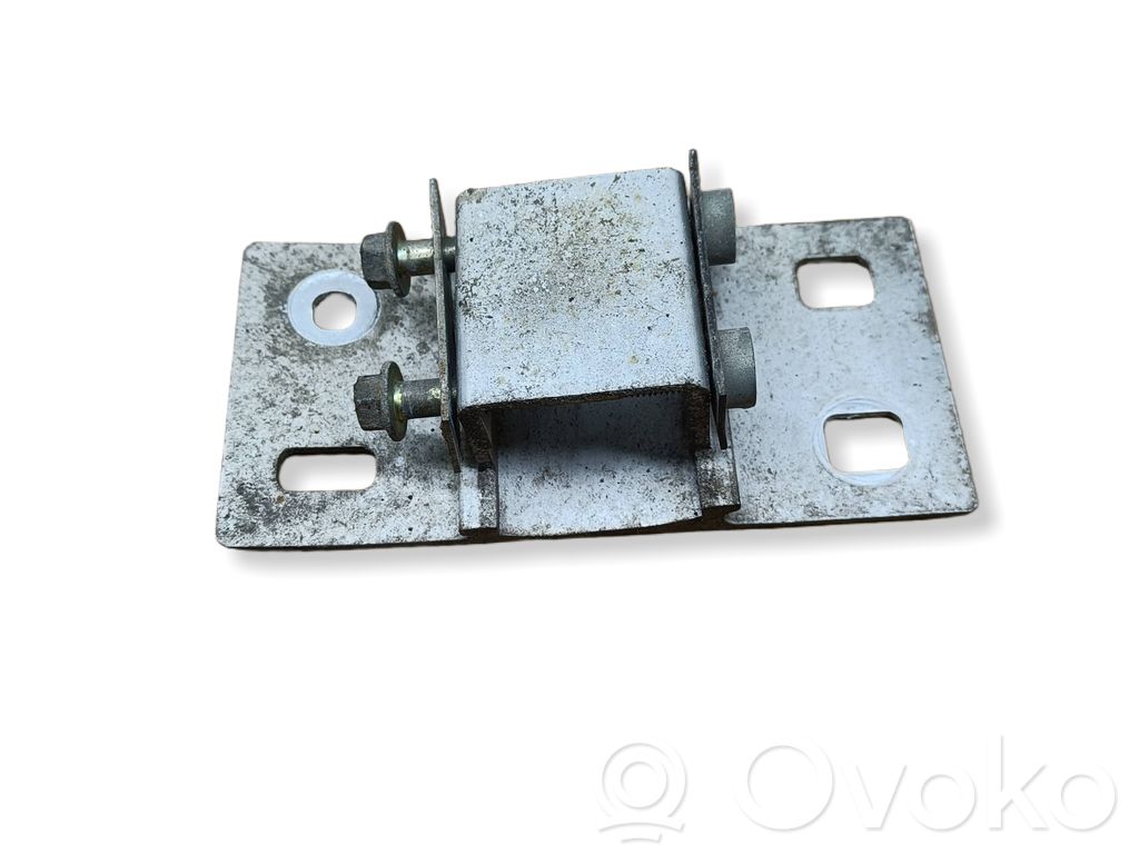 Volvo 960 Rear bumper mounting bracket 