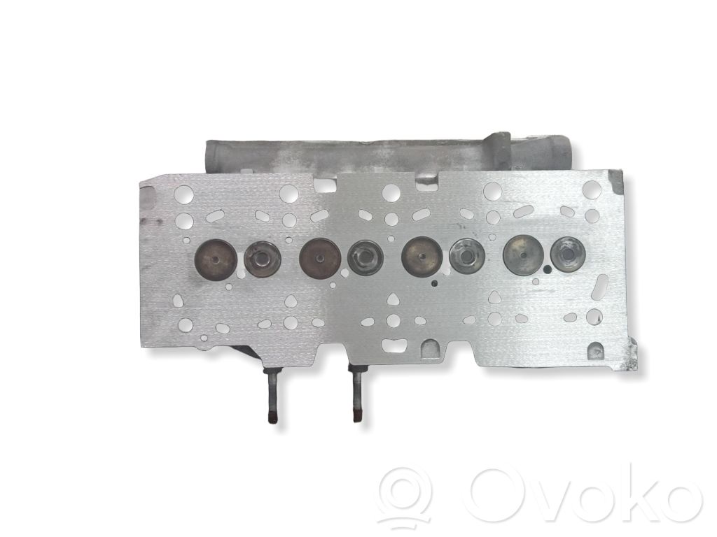 Renault Clio II Engine head 