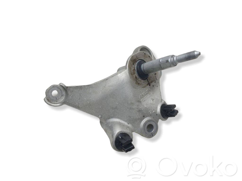Renault Clio V Engine mounting bracket 