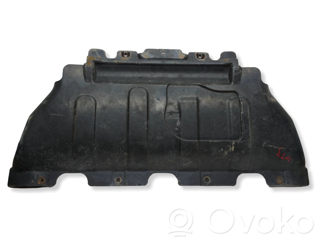 Dodge Durango III Engine splash shield/under tray 