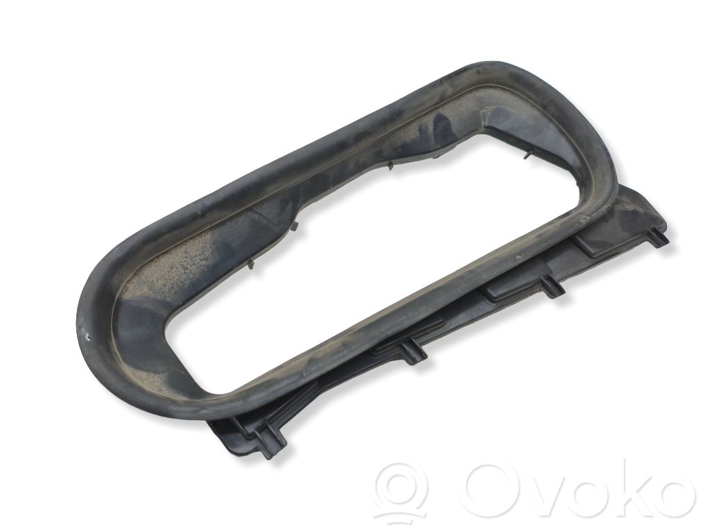 Volvo S60 Intercooler air guide/duct channel 
