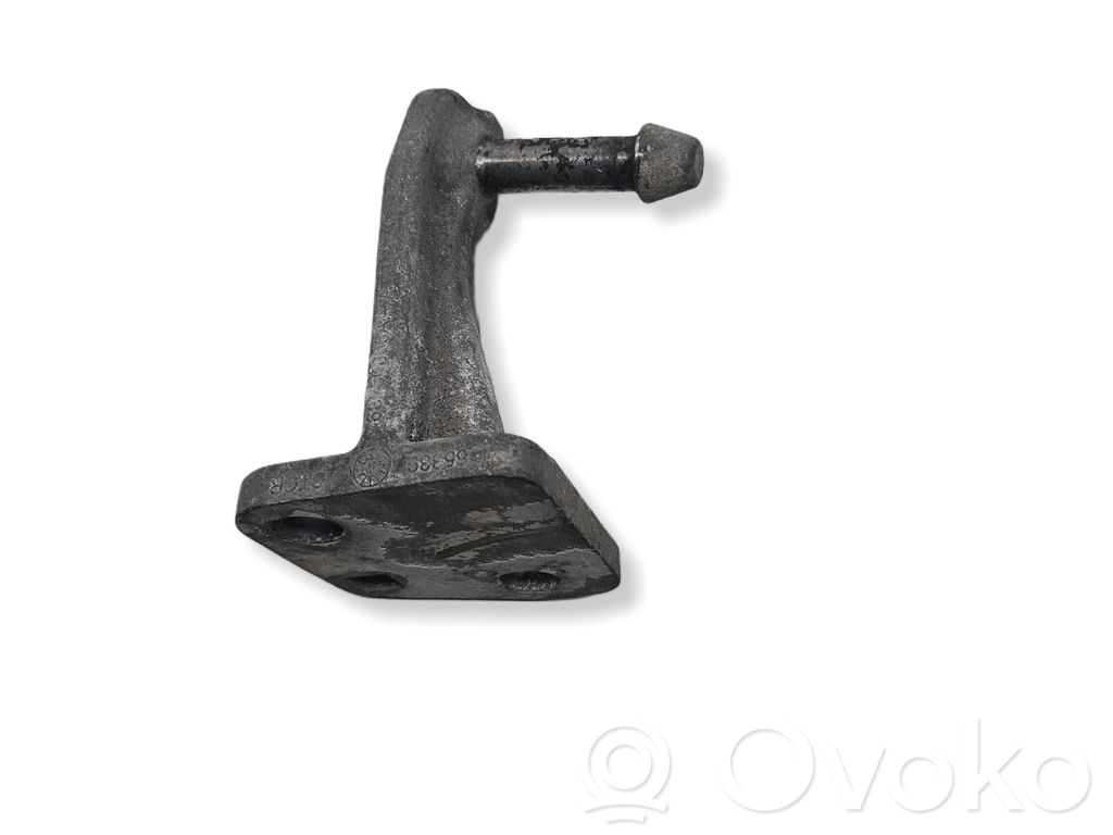 Chrysler Pacifica Muffler mount bracket/holder 