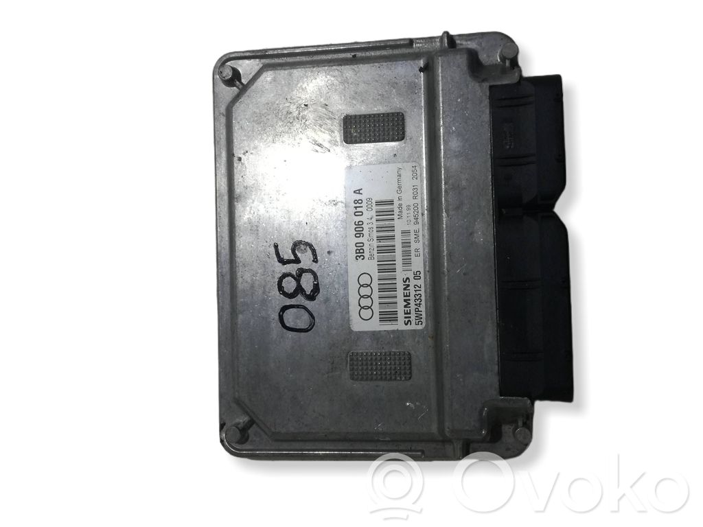 Audi A4 S4 B5 8D Engine control unit/module 