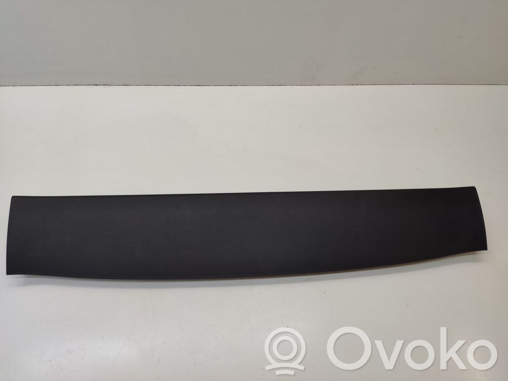 Tapicerka klapy tylnej / bagażnika   81760D4300