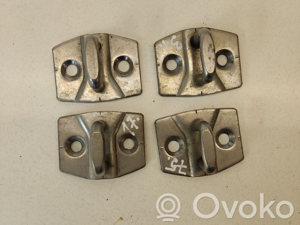 Mini Cooper Countryman R60 Front door lock loop/hook striker 