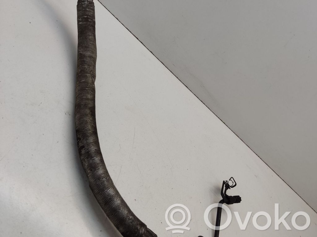 BMW 3 E46 Air conditioning (A/C) pipe/hose 
