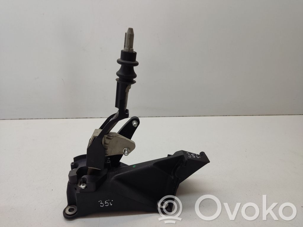 Nissan Qashqai Gear shifter/selector 