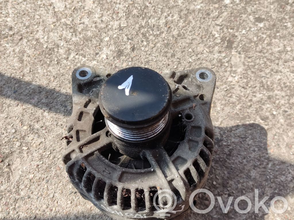 Nissan Qashqai Generator/alternator 