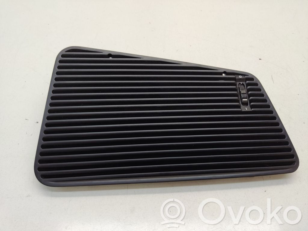 BMW 7 E32 Luftausströmer Lüftungsdüse Luftdüse Mitte 