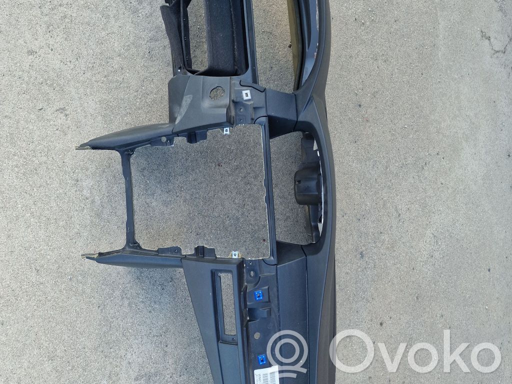 BMW 5 E60 E61 Панель 