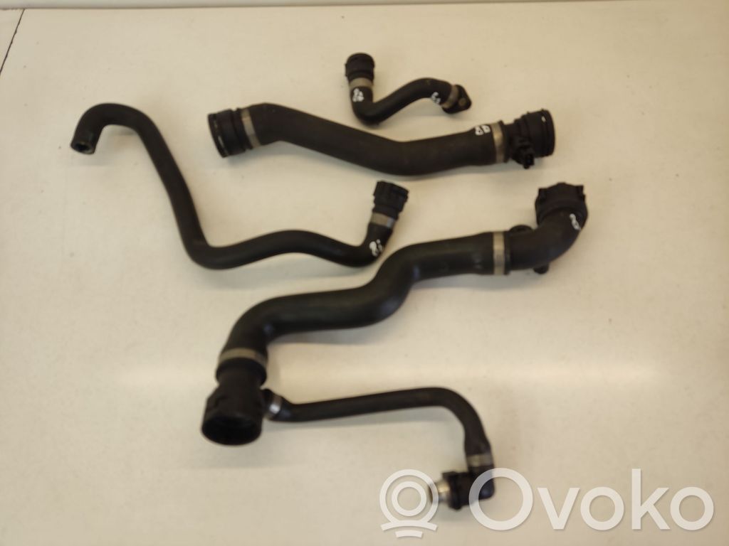 BMW 3 E46 Engine coolant pipe/hose 