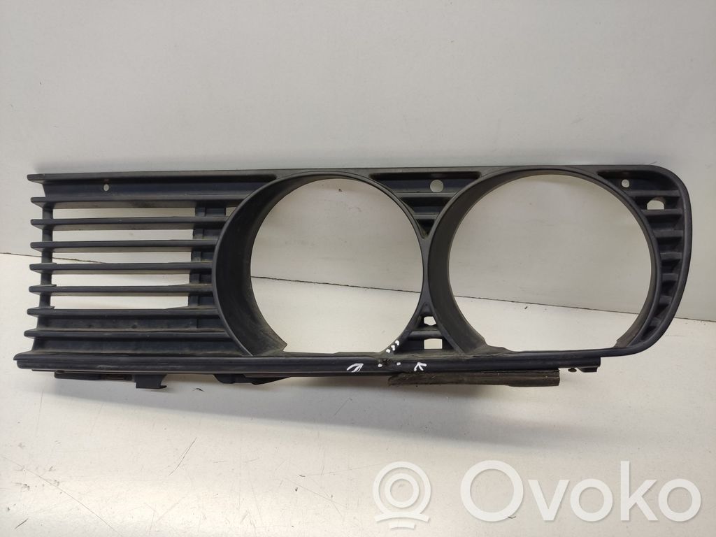 BMW 3 E30 Under headlight/headlamp trim 