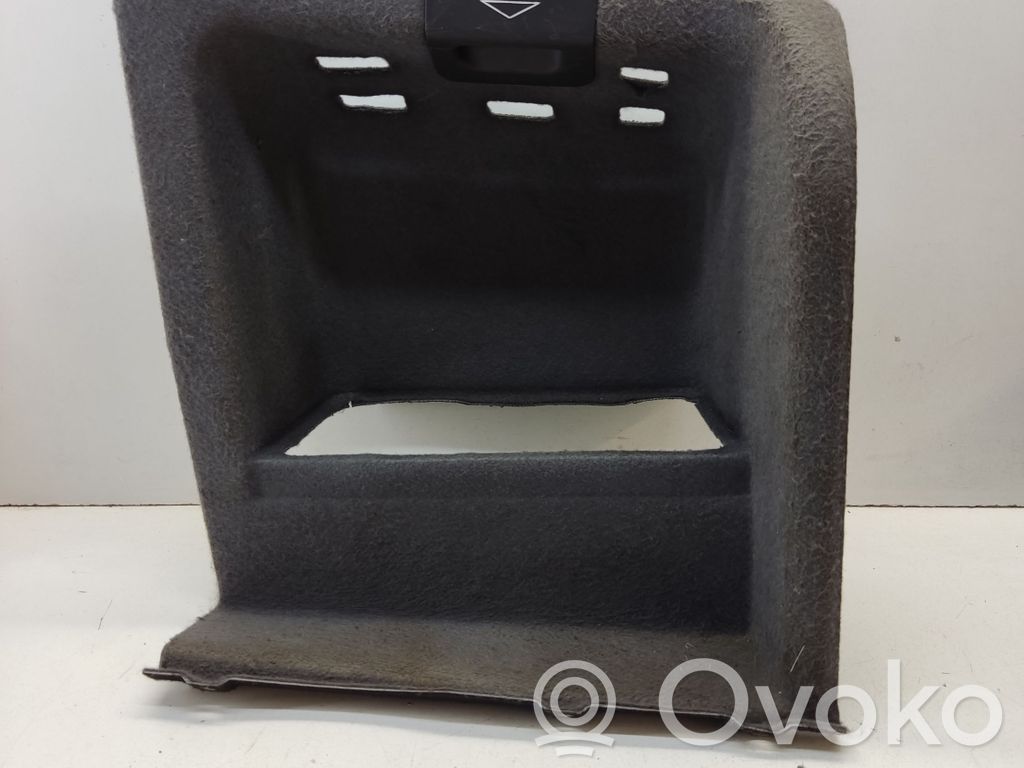 BMW 5 E39 Trunk/boot side trim panel 