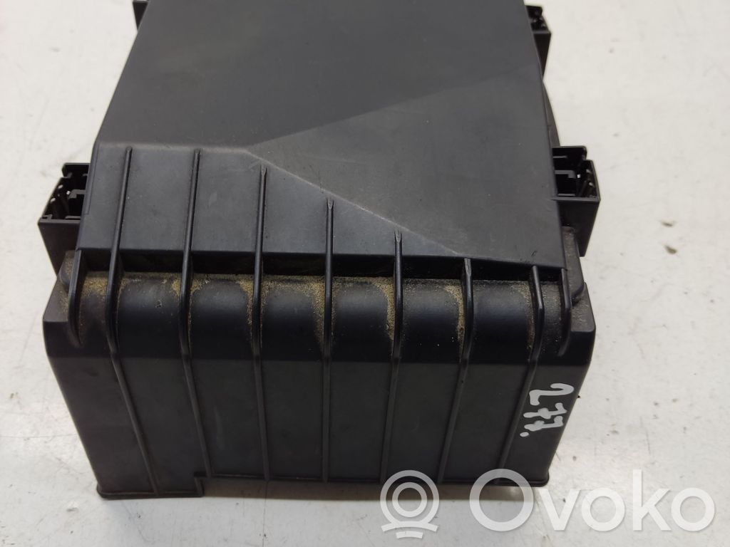 Audi A3 S3 8P Módulo de fusible 