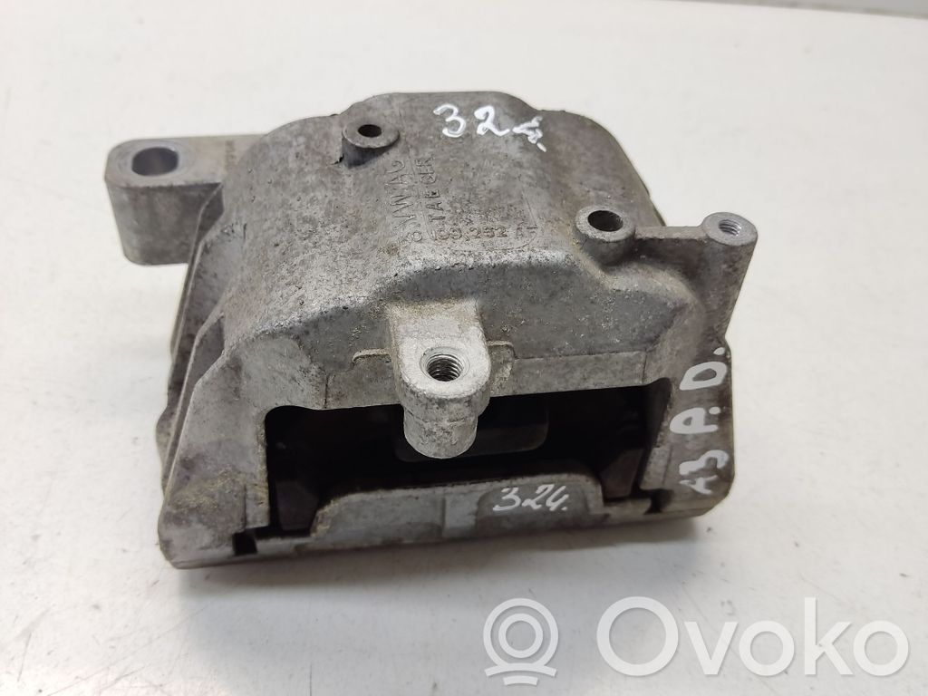 Audi A3 S3 8P Engine mount bracket 