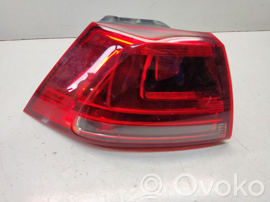 Lampa tylna   5G0945095N,90052061A,90011874