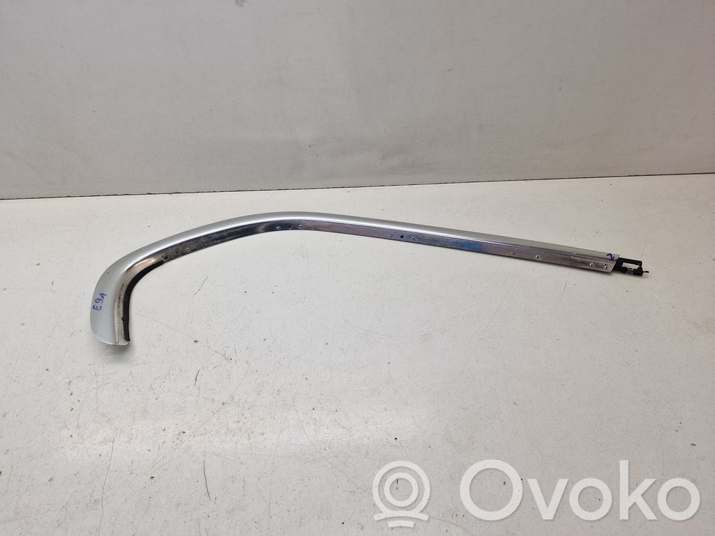 BMW 3 E90 E91 Aizmugurē durvju stikla apdare 