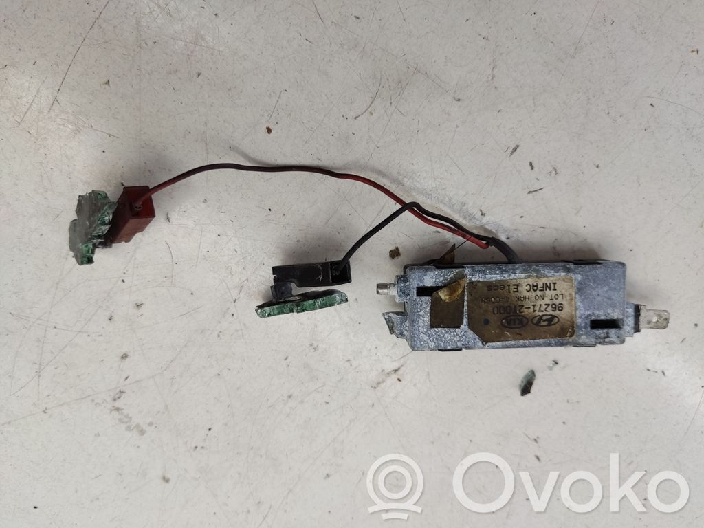 KIA Optima Antenas pastiprinātājs 