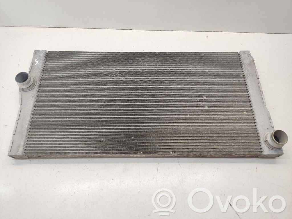 BMW 5 F10 F11 Coolant radiator 