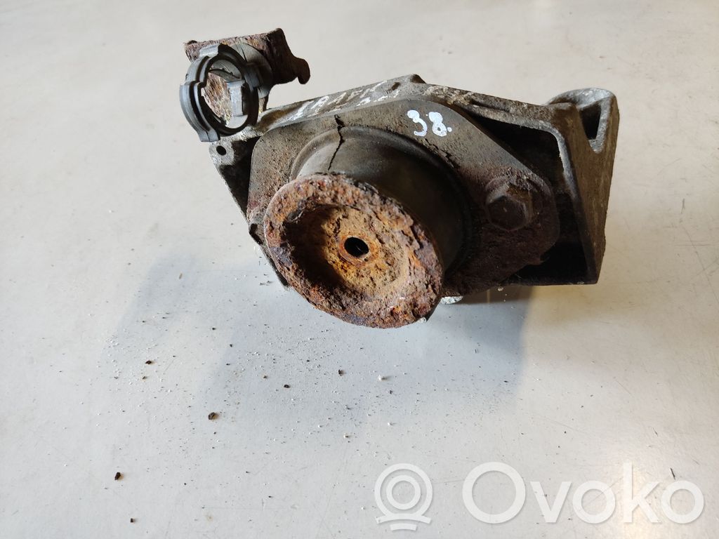 Renault Trafic II (X83) Engine mount bracket 
