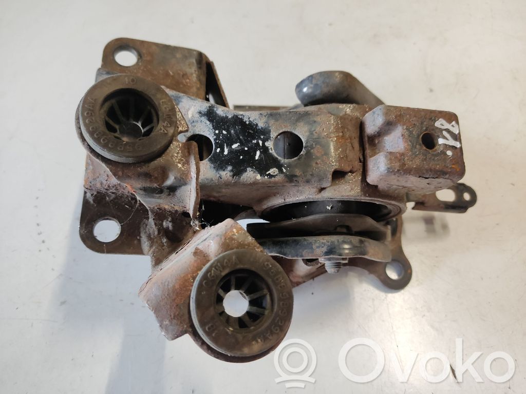 Ford Mondeo MK IV Engine mount bracket 