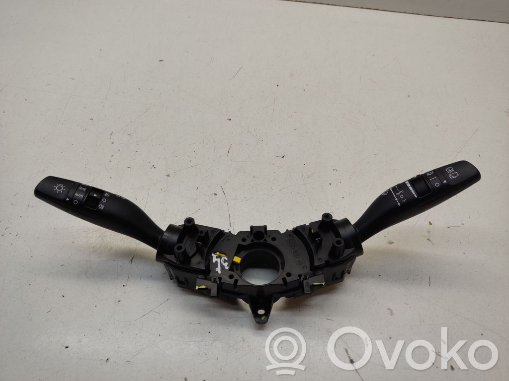 KIA Optima Wiper turn signal indicator stalk/switch 