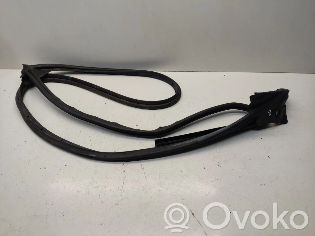 Uszczelka drzwi   8T0837912