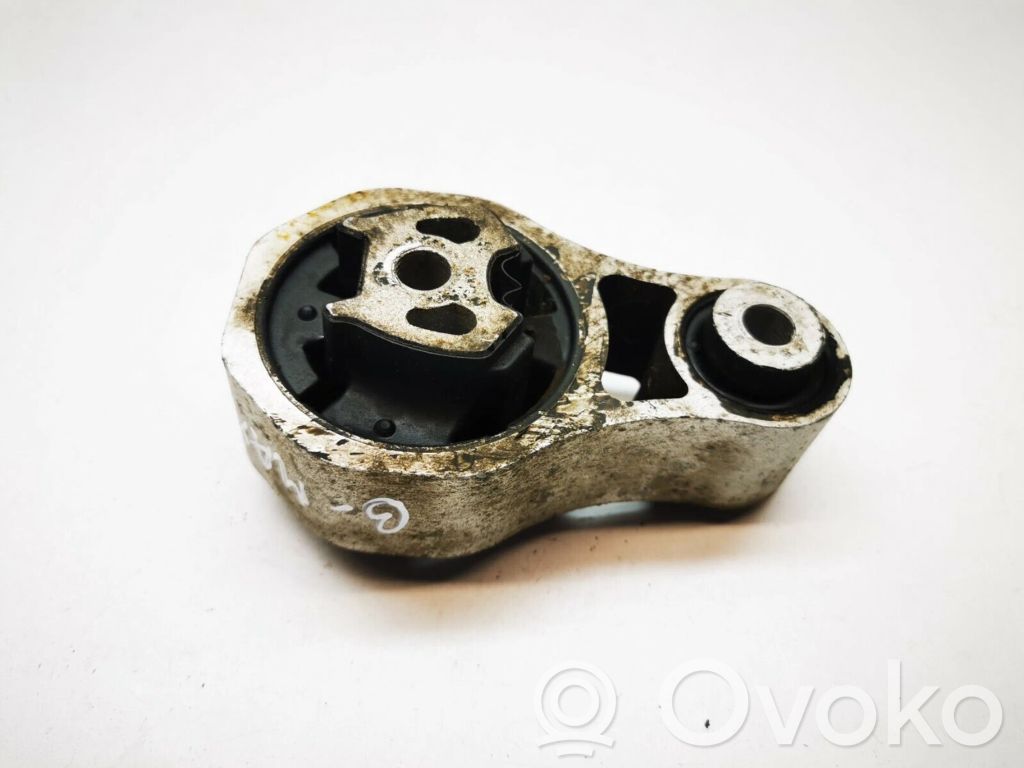 Support de boîte de vitesses   AE816P082CA