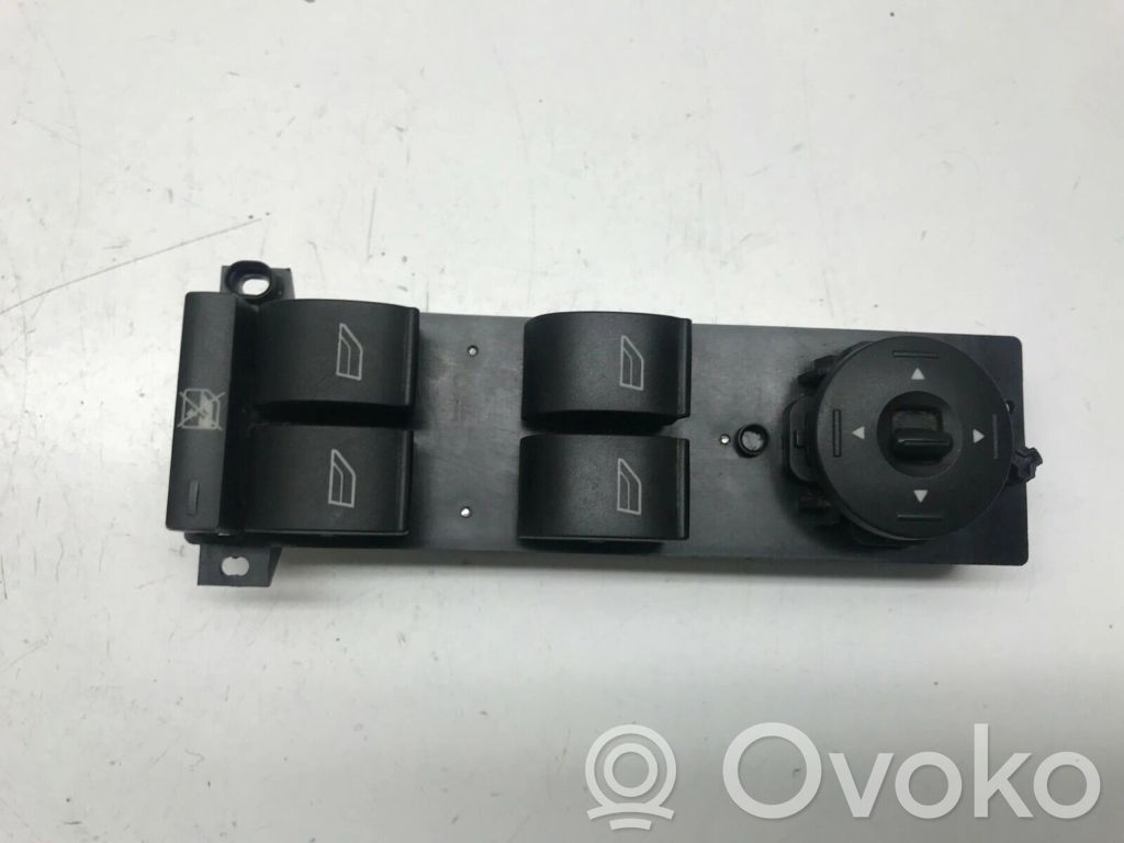 Ford Focus C-MAX Interruptor del elevalunas eléctrico 