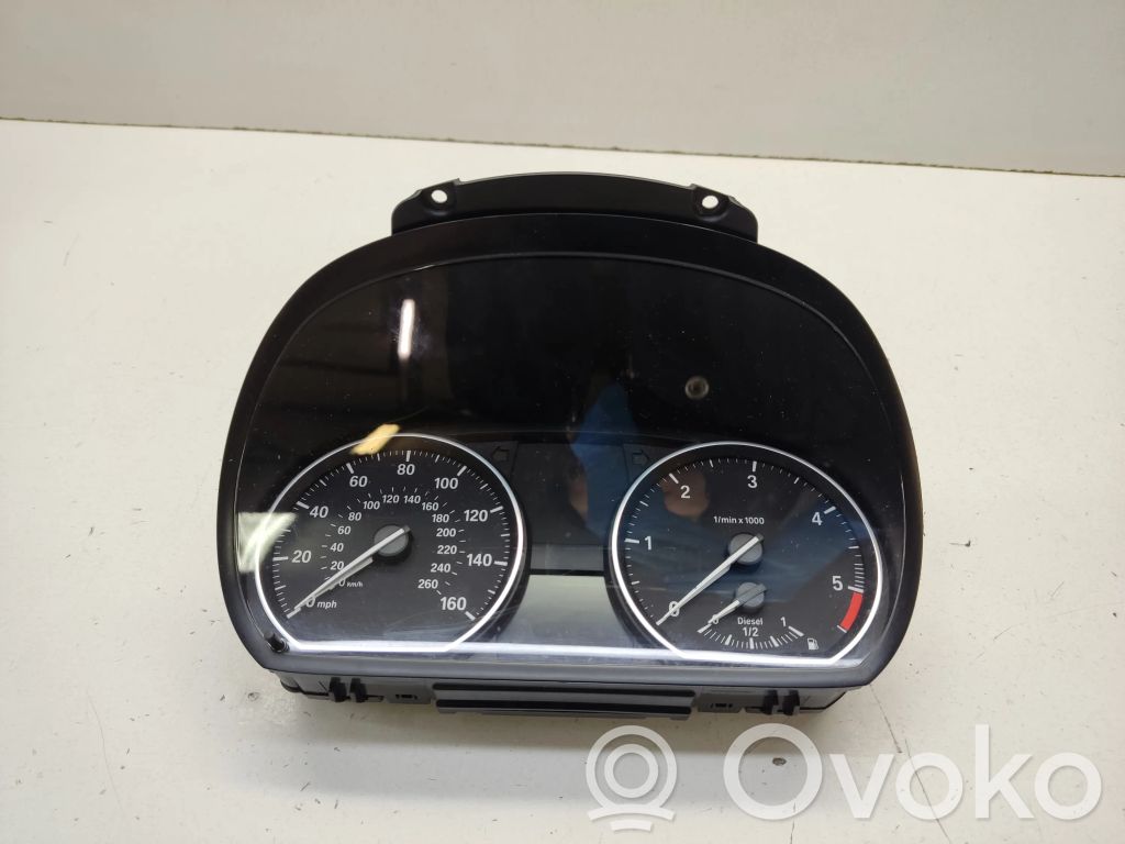 BMW 1 E81 E87 Nopeusmittari (mittaristo) 