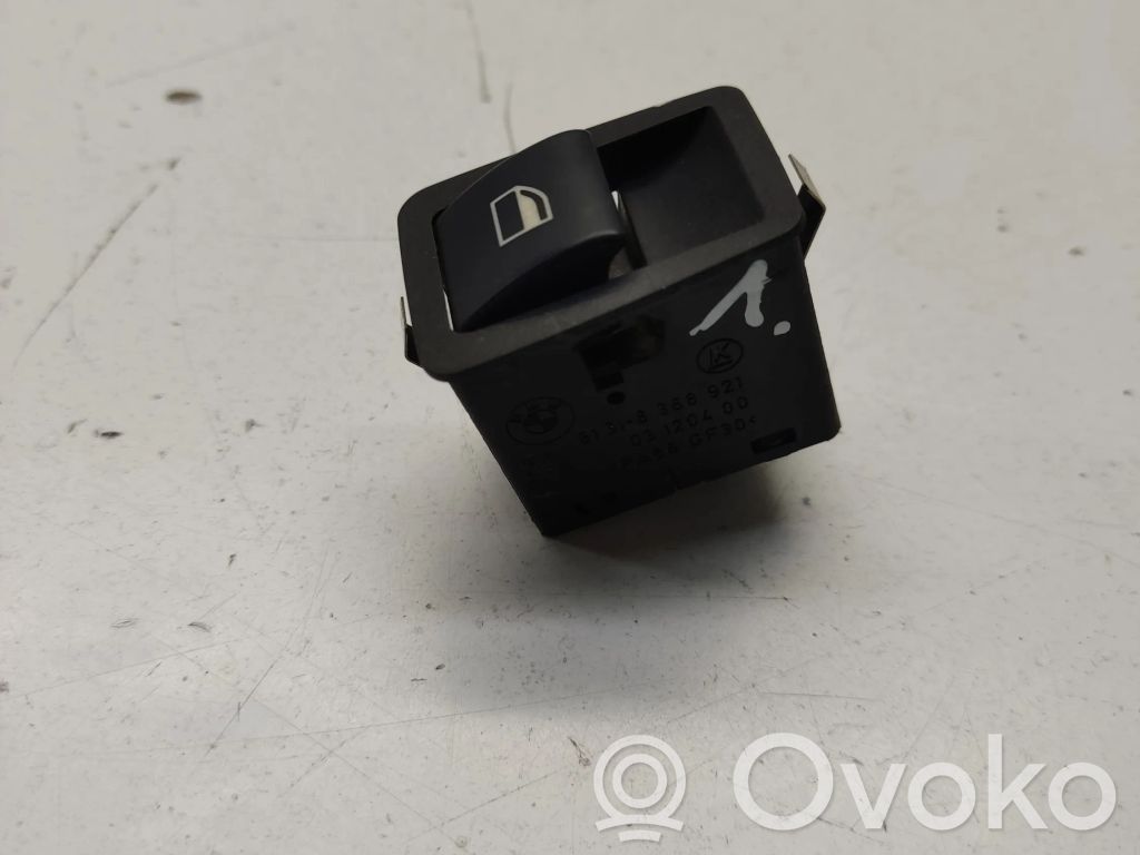 Electric window control switch   8368921,61318368921,031204