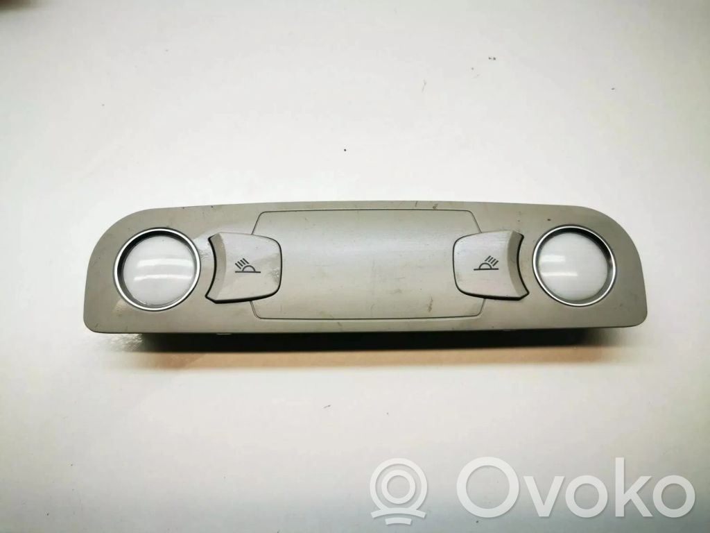 Audi A6 S6 C6 4F Lampă scaun spate 