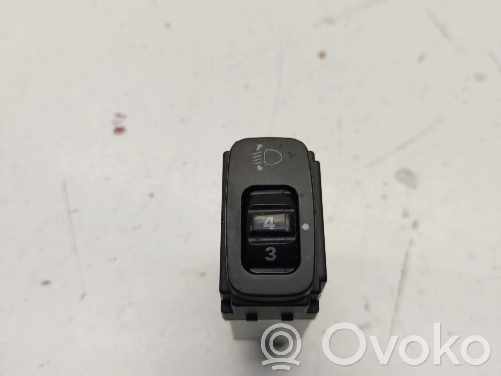 Mitsubishi Outlander Headlight level height control switch 