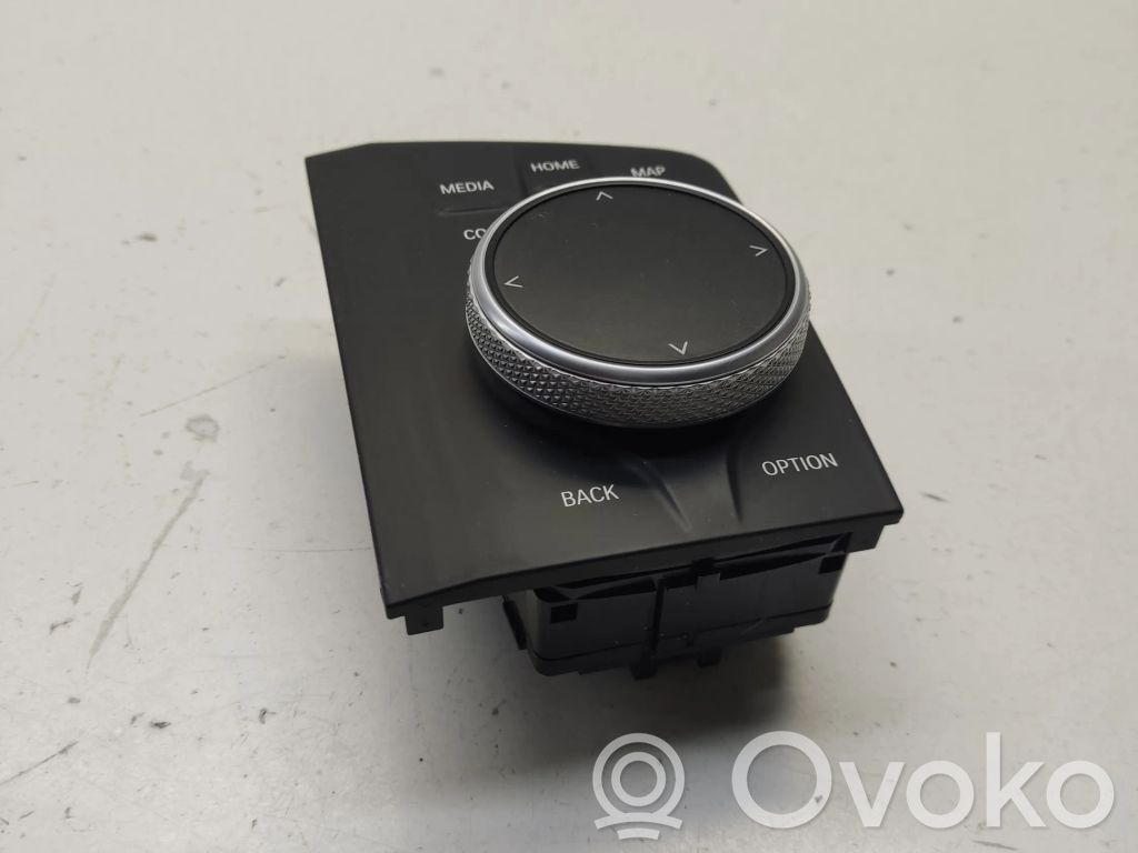 BMW 3 G20 G21 Head unit multimedia control 