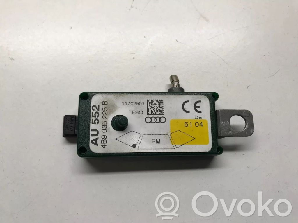 Audi A6 Allroad C5 Antenos stiprintuvas 