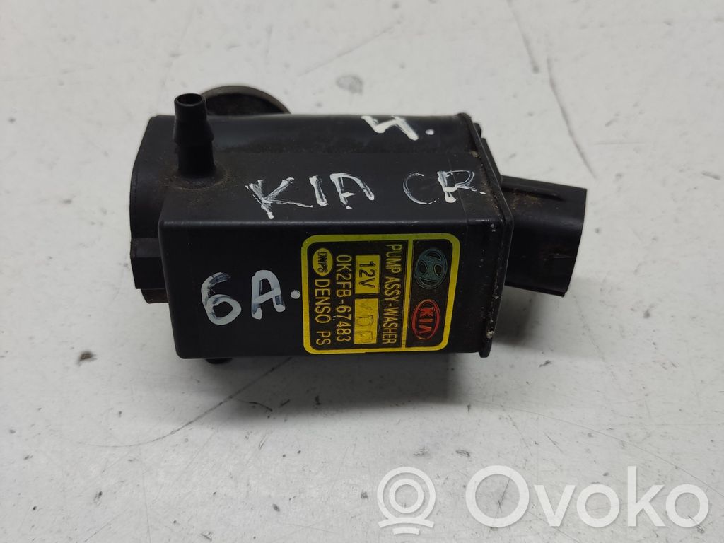 KIA Carens I Headlight washer pump 