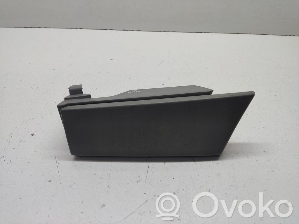 BMW 5 E60 E61 Armrest 
