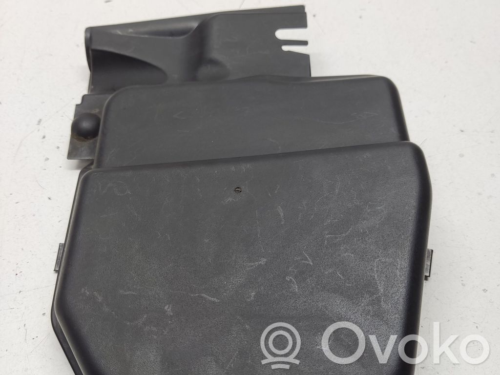 BMW 1 E82 E88 Cabin air micro filter cap 