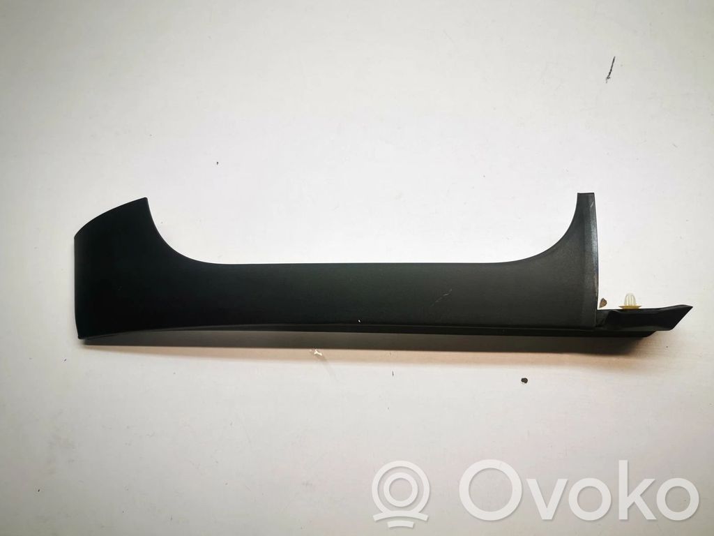 BMW 3 E90 E91 Tailgate/trunk side cover trim 