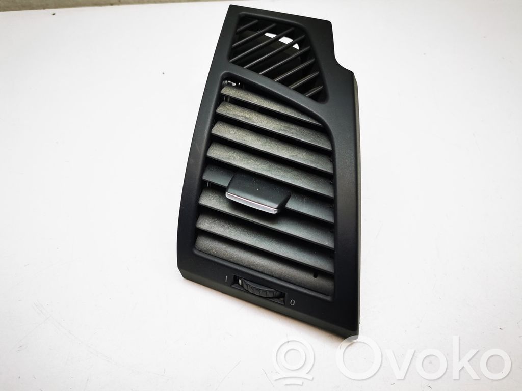 BMW 1 E82 E88 Sānu gaisa režģis 