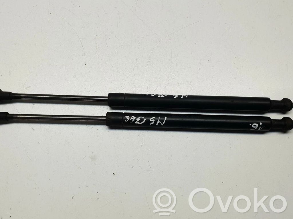BMW M3 Amortyzator klapy tylnej bagażnika 