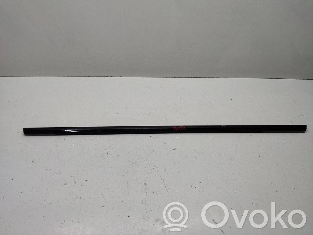 Audi A6 S6 C8 4K Listón embellecedor de la puerta delantera (moldura) 