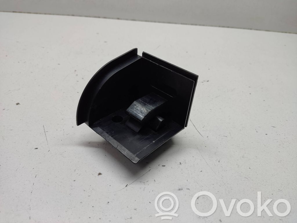 Parcel shelf load cover mount bracket   7026709