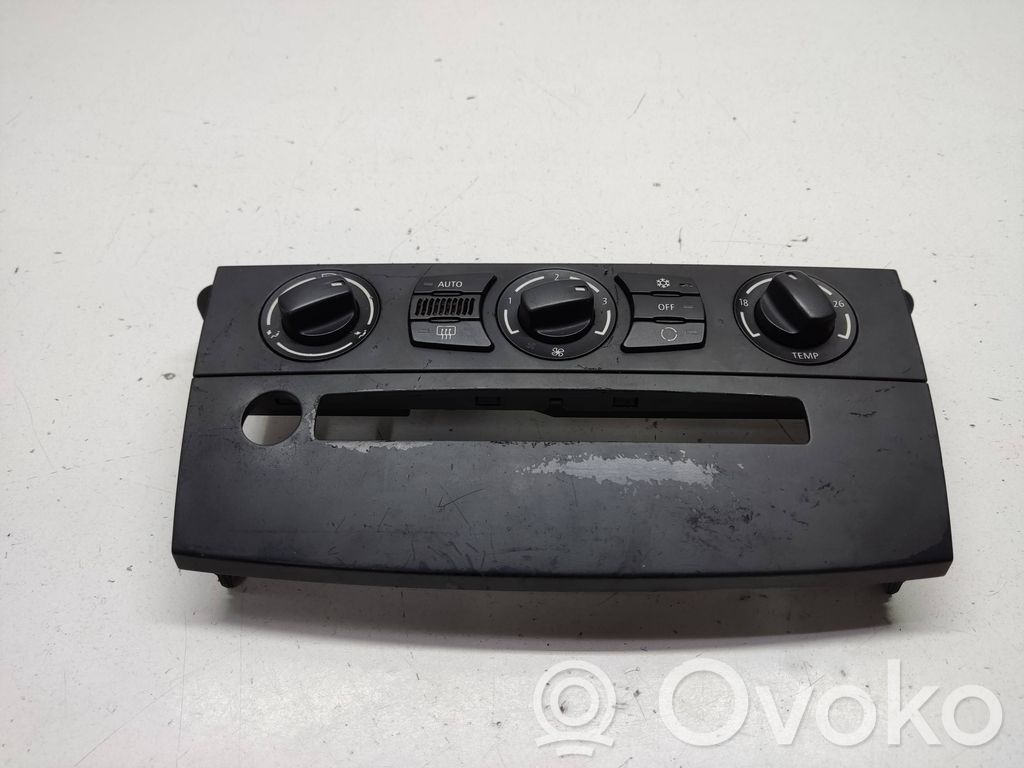 BMW 5 E60 E61 Climate control unit 