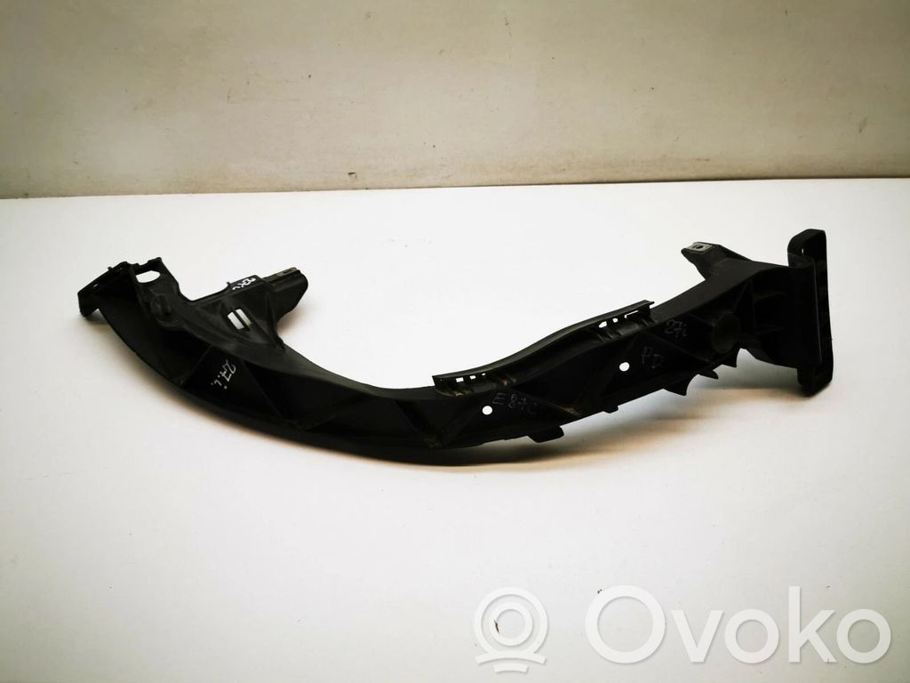 BMW 1 E82 E88 Headlight/headlamp mounting bracket 