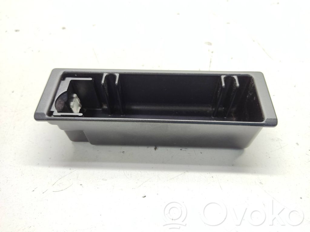 BMW 3 E46 Ashtray (front) 