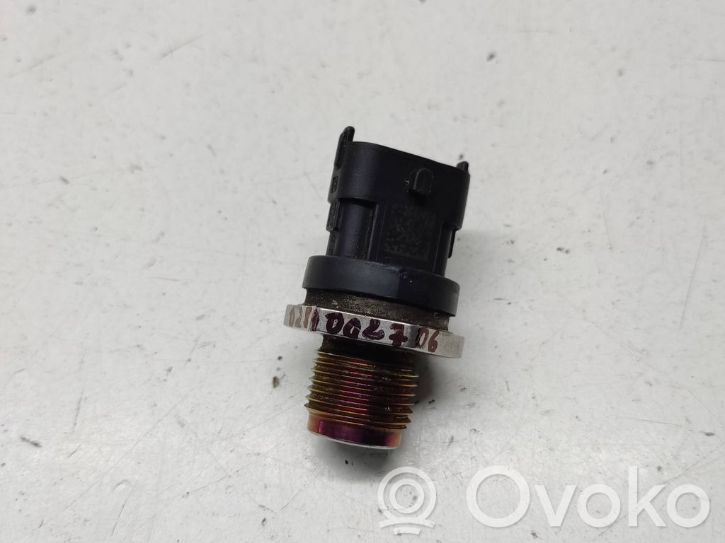 Hyundai Santa Fe Fuel pressure sensor 