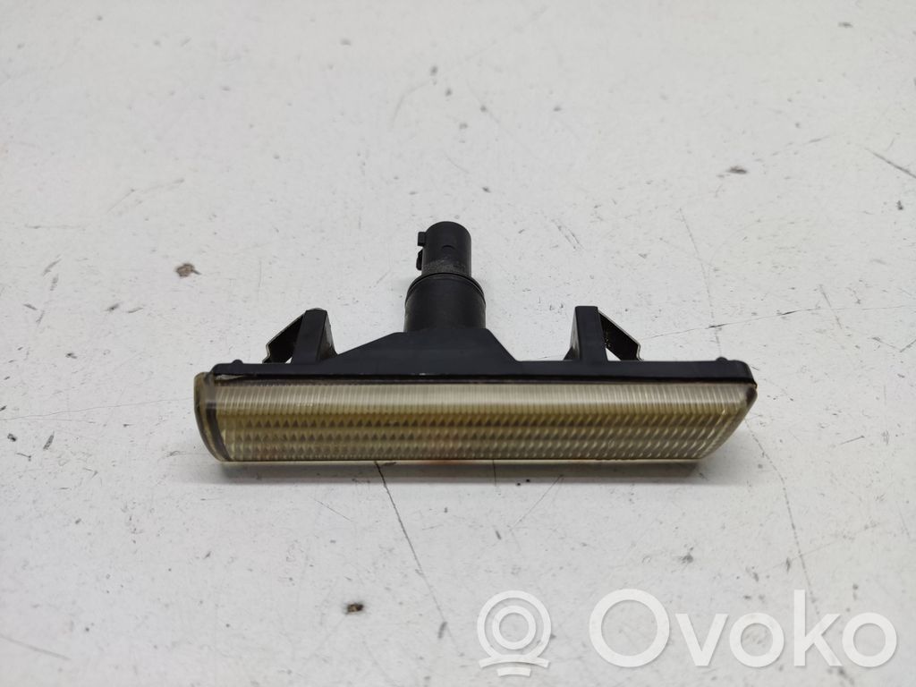 BMW M3 Front fender indicator light 