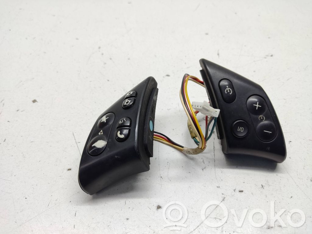 BMW 3 E46 Steering wheel buttons/switches 